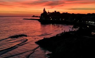 Light reflections in the Sitges sunset