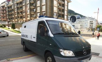 Two minors arrested after their mother was found dead in a car Castro Urdiales