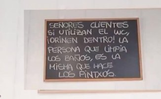 The warning from a bar in Navarra about customers using the toilet that leaves people with their mouths open
