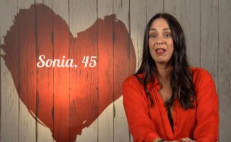 A single woman from 'First Dates' can't believe her date's surprising revelation: ''It completely scandalized me''