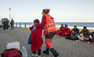 The “ineffective” distribution of migrant minors between communities collapses the Canary Islands