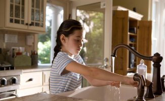 How to teach children to do housework proactively