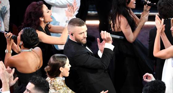 Justin Timberlake Opens 2017 Oscars By Dancing With Jessica Biel