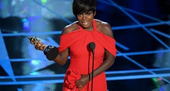 Viola Davis wins supporting actress Oscar for 'Fences'