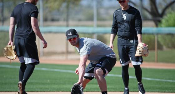 Todd Frazier, Brett Lawrie out with injuries as White Sox open spring play